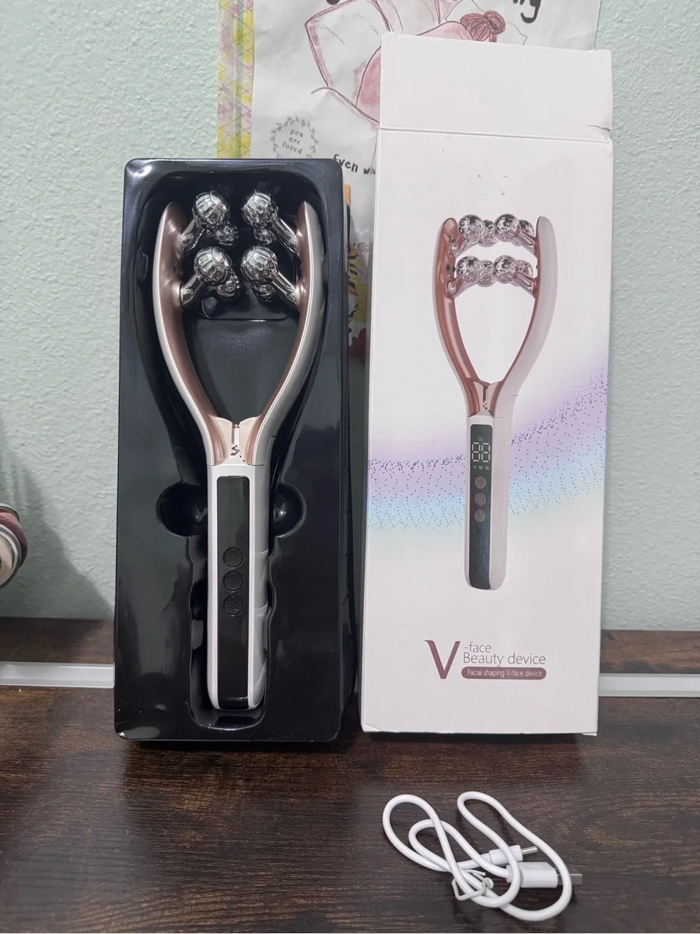 V-Face Beauty Device - Rose Gold Facial Massager - Picture 1 of 4